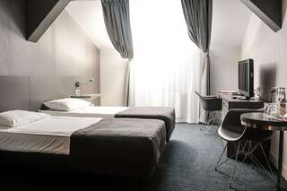 Отель Hotel Europa Starachowice Стараховице Двухместный номер эконом-класса с 2 отдельными кроватями-4